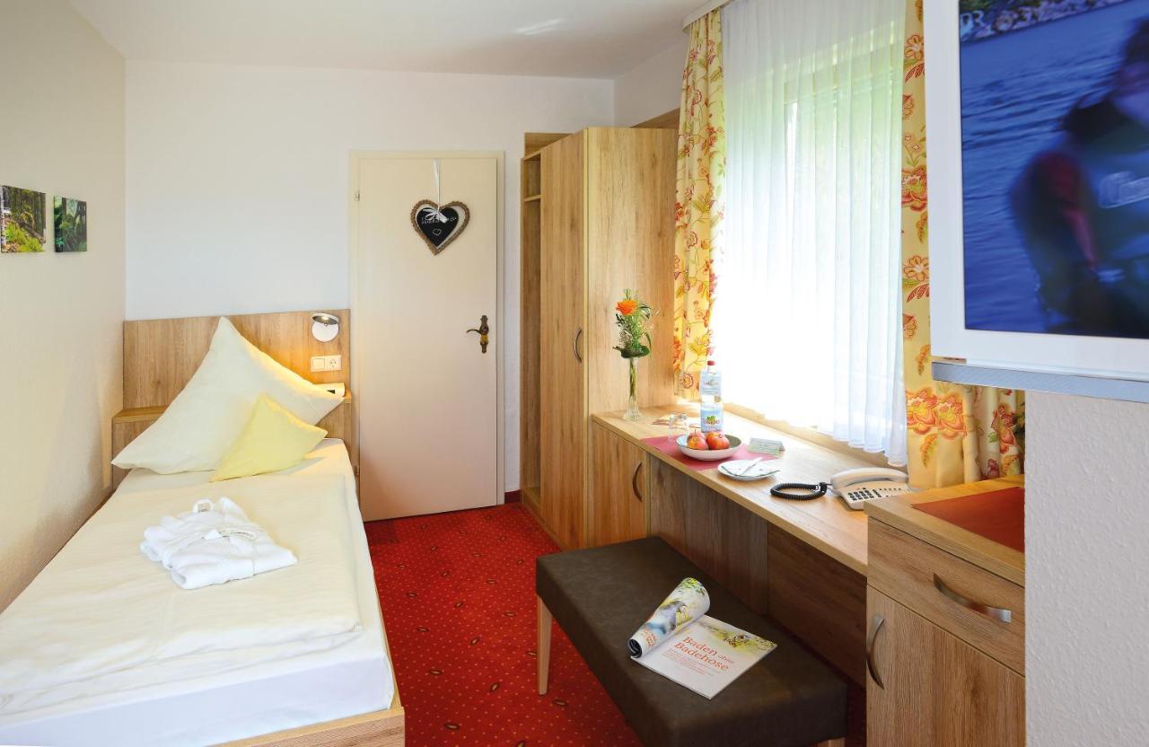 Hotel Waldlust Baiersbronn Εξωτερικό φωτογραφία